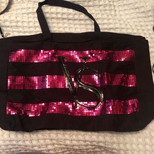 Victoria’s Secret tote.